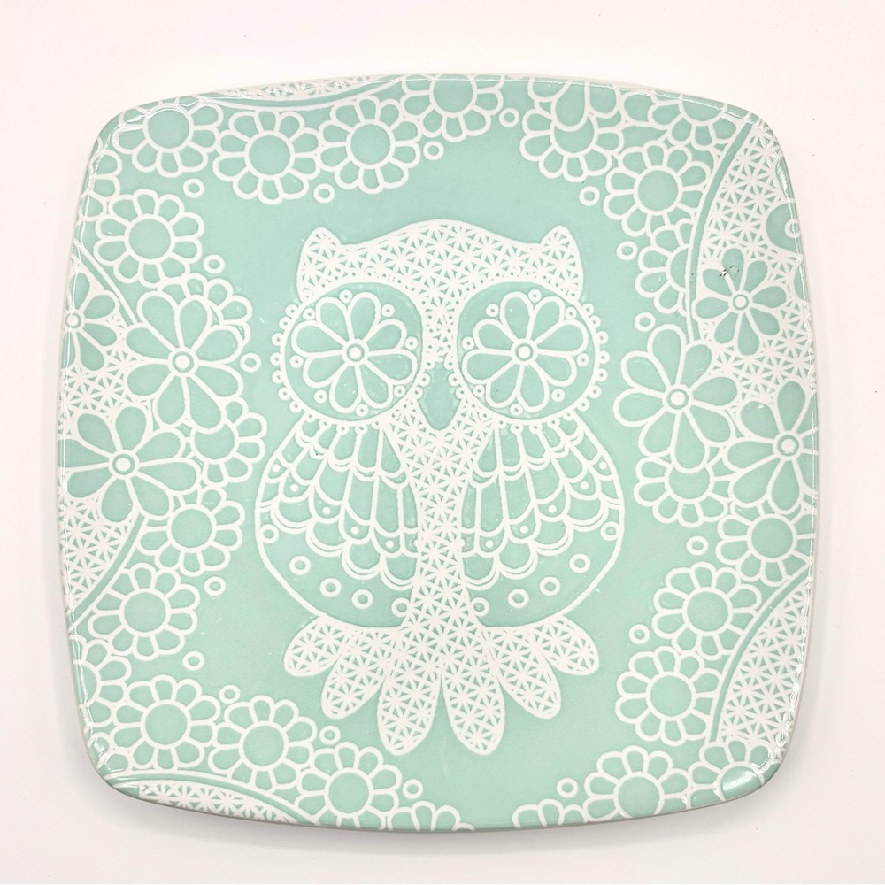 Roscher Mint / Seafoam Green Lace Owl Pattern Square Salad Plates - Set of 2 - Picture 2 of 5